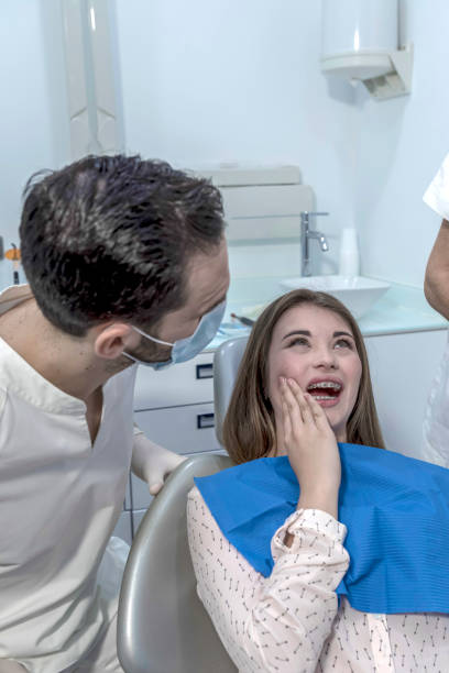 Best Urgent Care for Lost Fillings or Crowns in Pearl Beach, MI